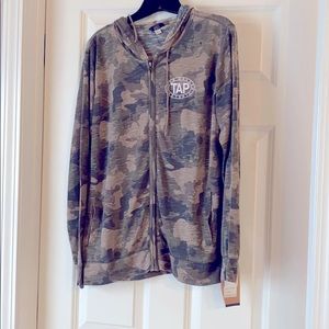 NWT MGM Grand Camouflage Zip-up